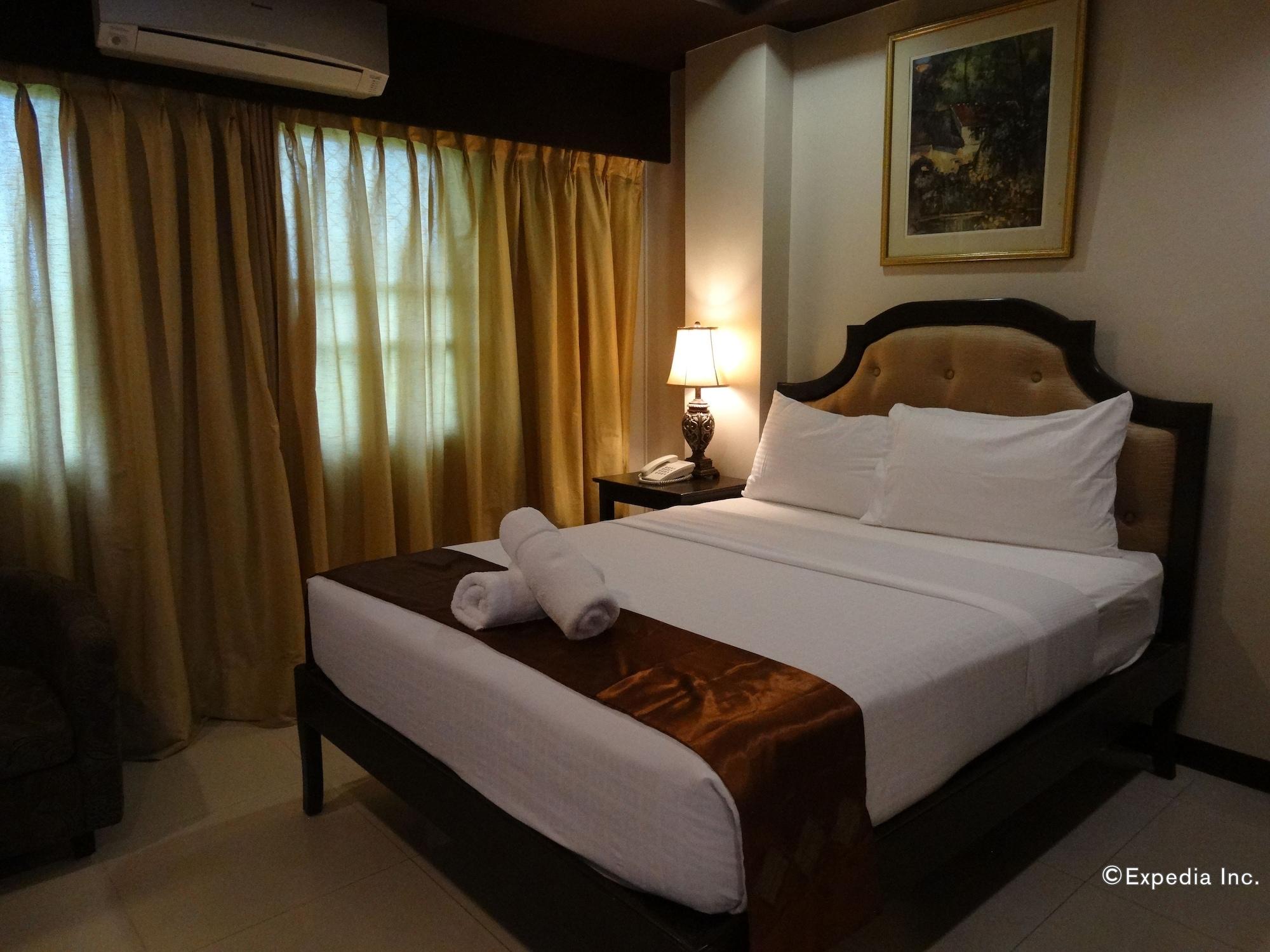 Peridot Suites Davao City Eksteriør billede