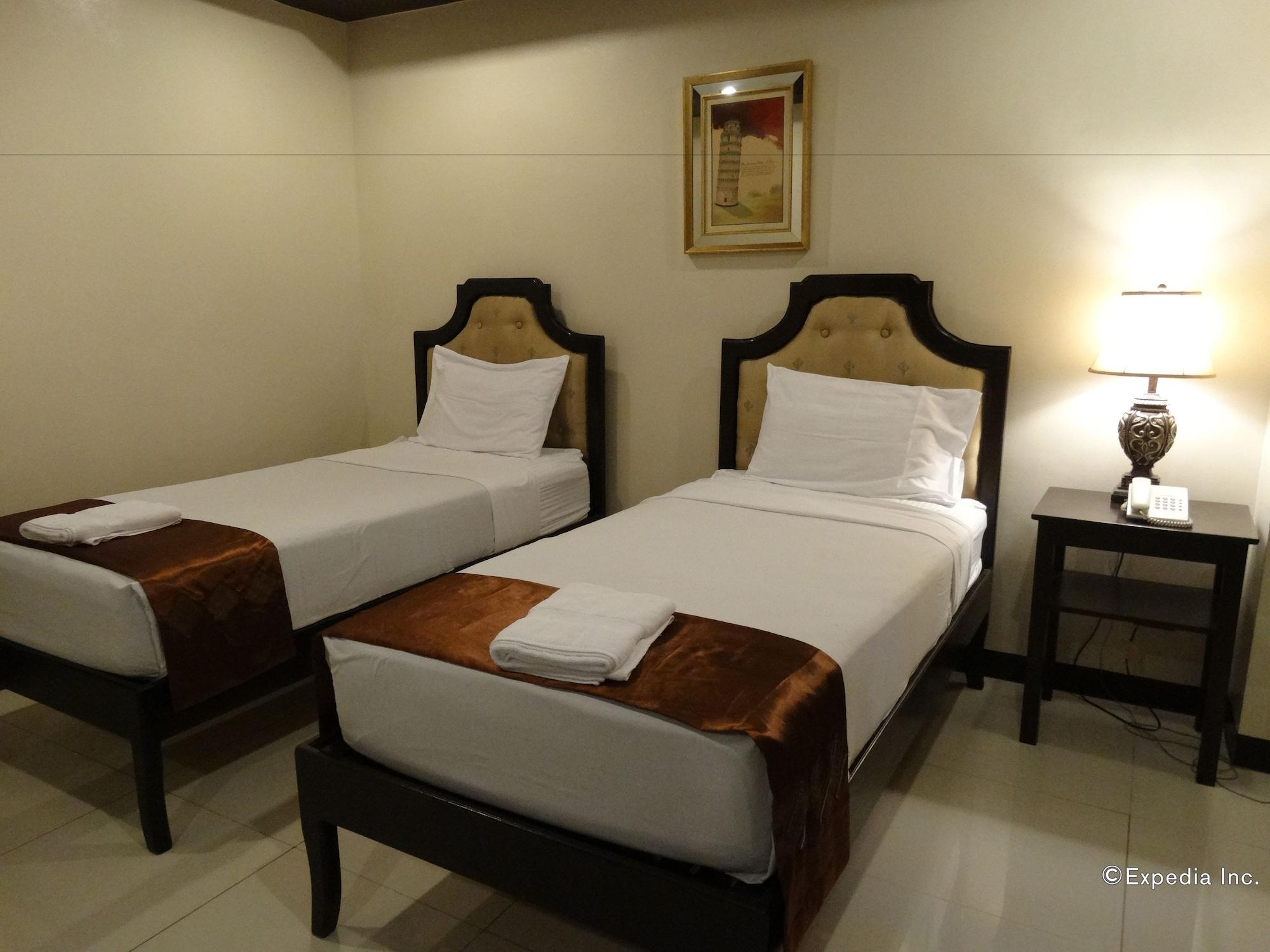 Peridot Suites Davao City Eksteriør billede