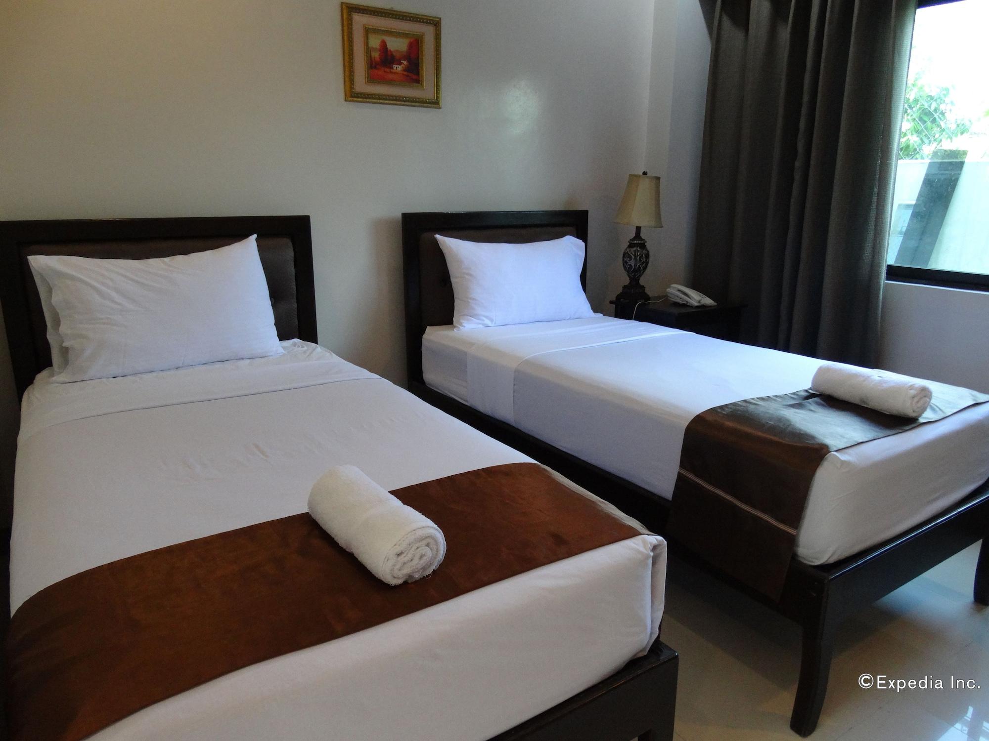 Peridot Suites Davao City Eksteriør billede