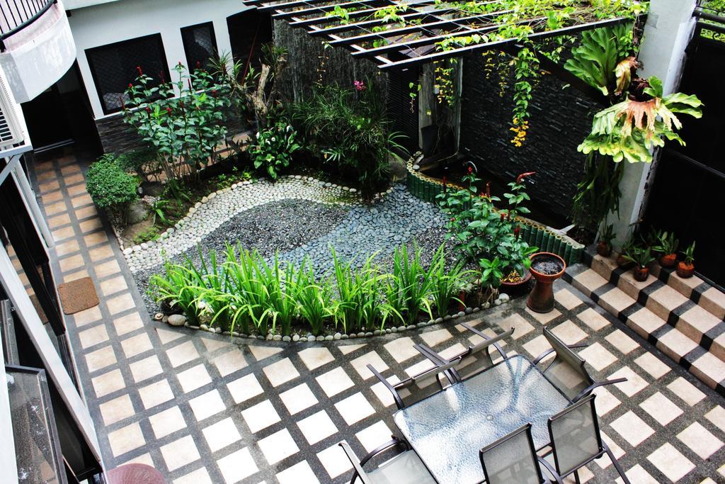 Peridot Suites Davao City Eksteriør billede