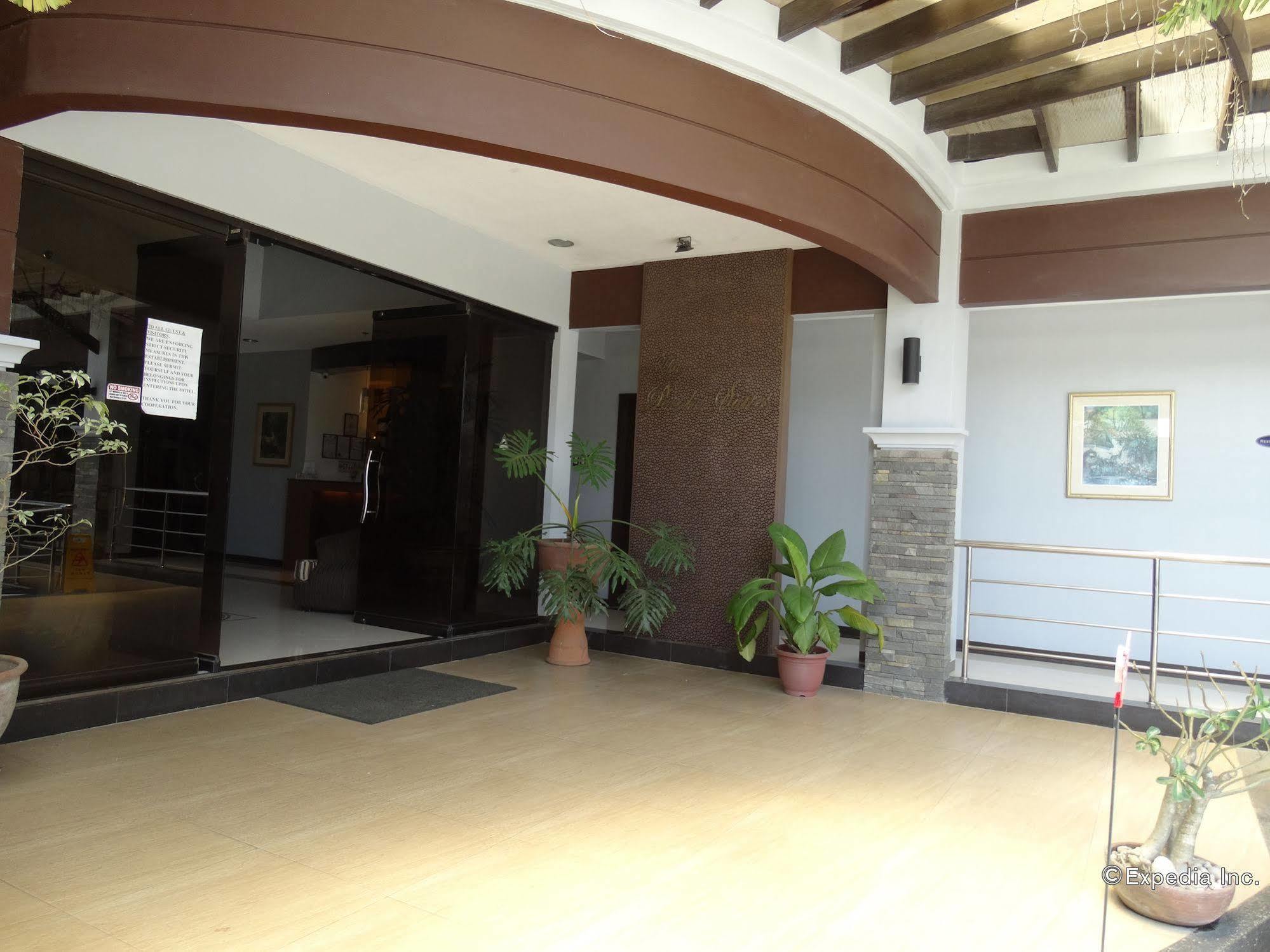 Peridot Suites Davao City Eksteriør billede