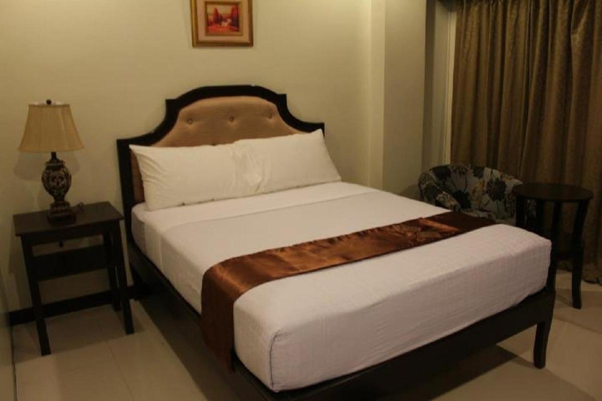Peridot Suites Davao City Værelse billede